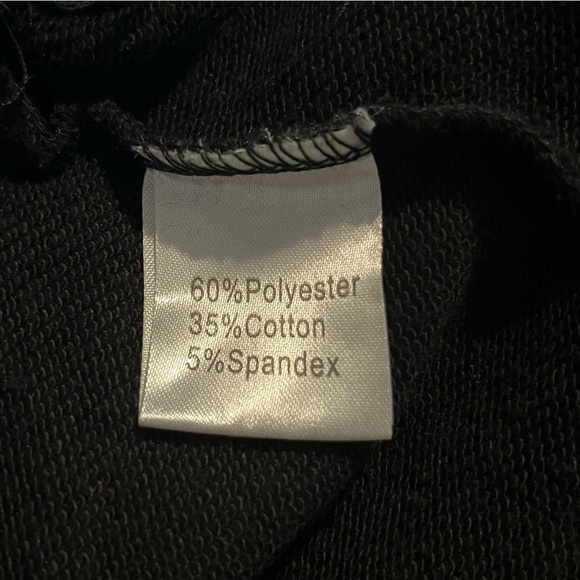 Have A Holly Dolly Christmas Sweatshirt, Size XL - Picture 7 of 10